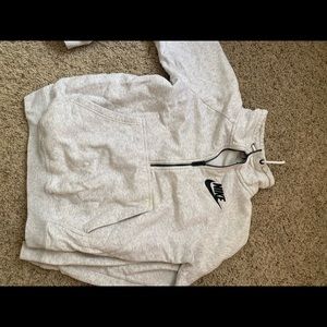 Nike crew neck quarter zip